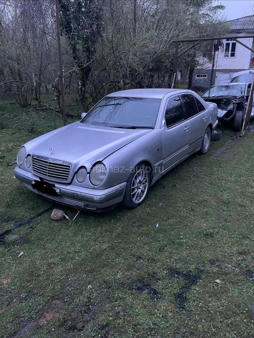 Mercedes-Benz