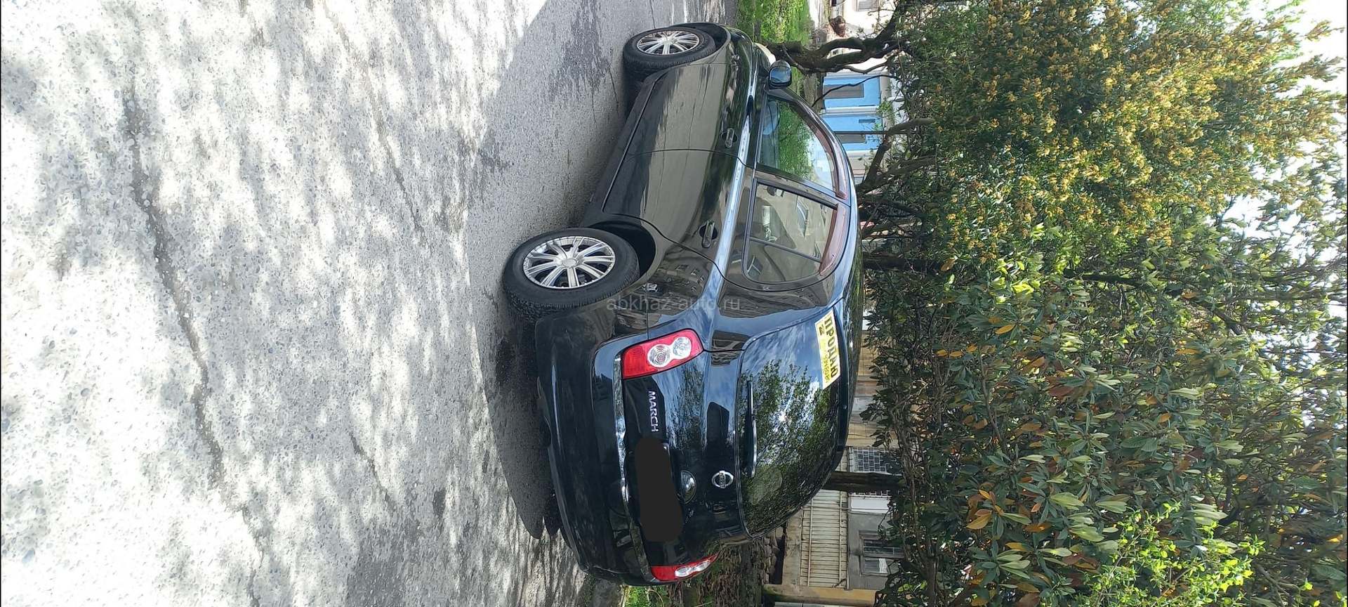 Nissan March