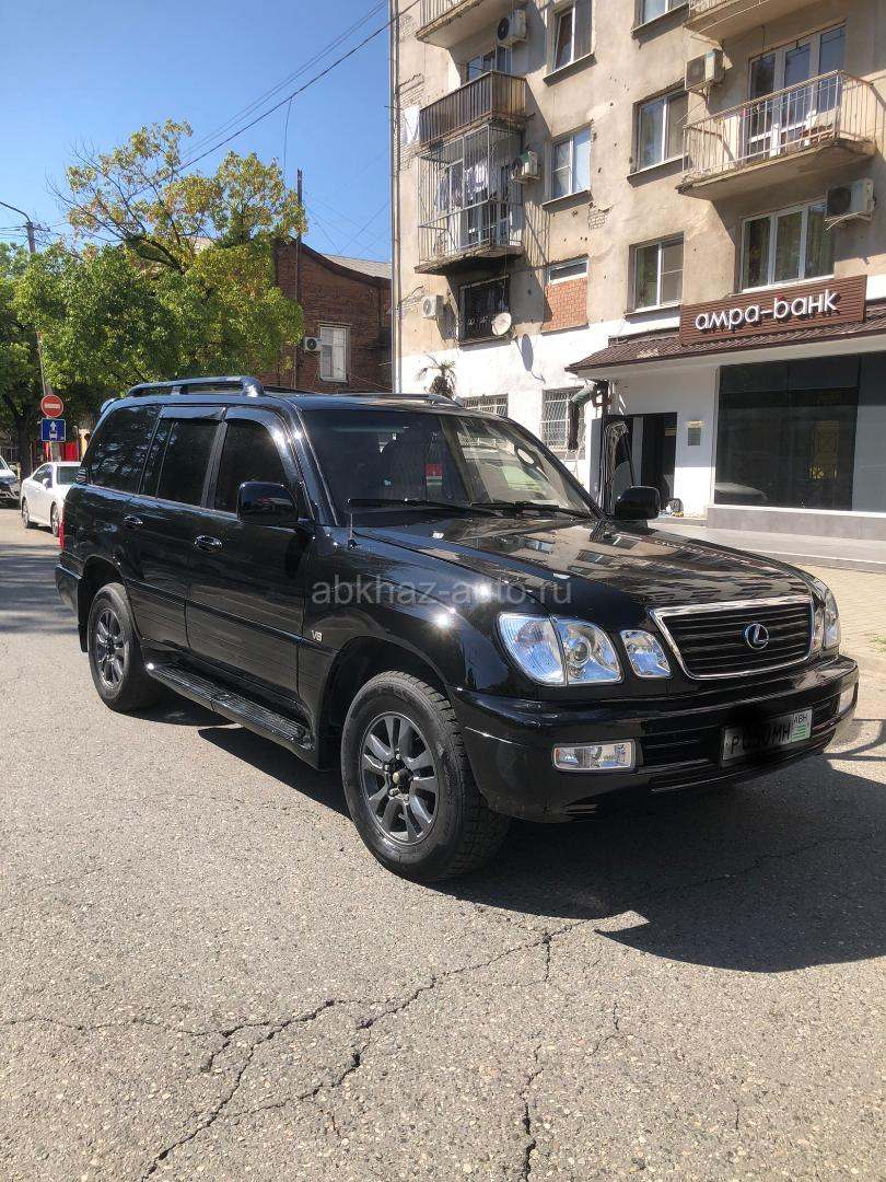 Lexus LX