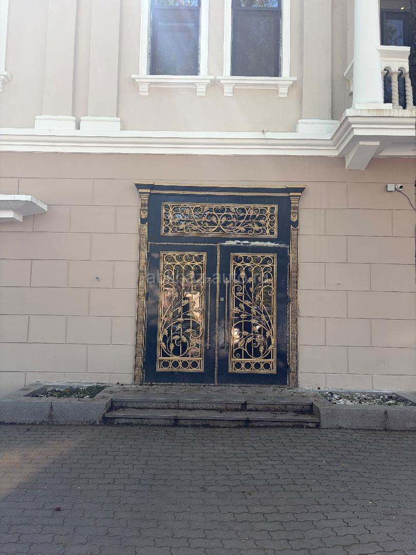 Помещение напротив парка сказка
