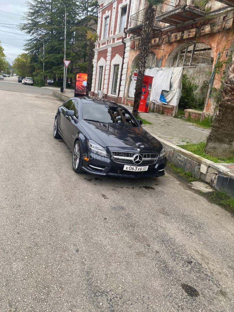 Mercedes-Benz