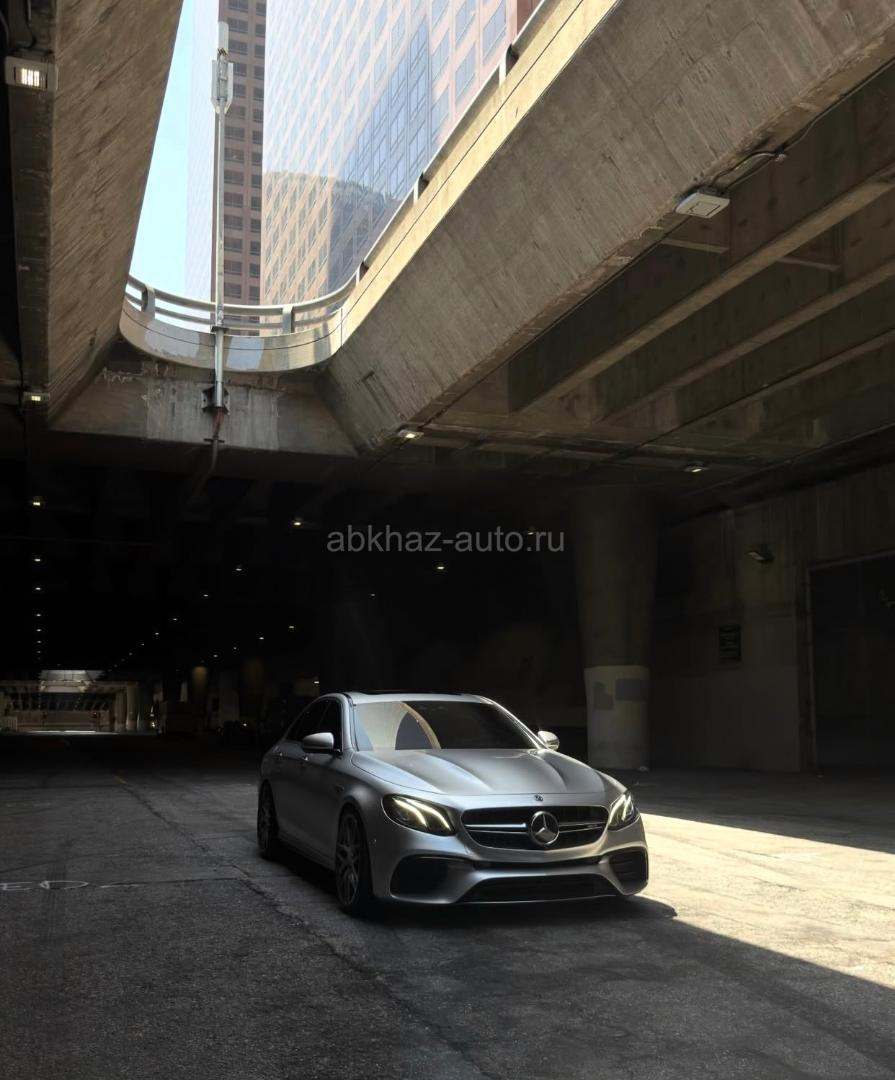 Mercedes-Benz E-Класс