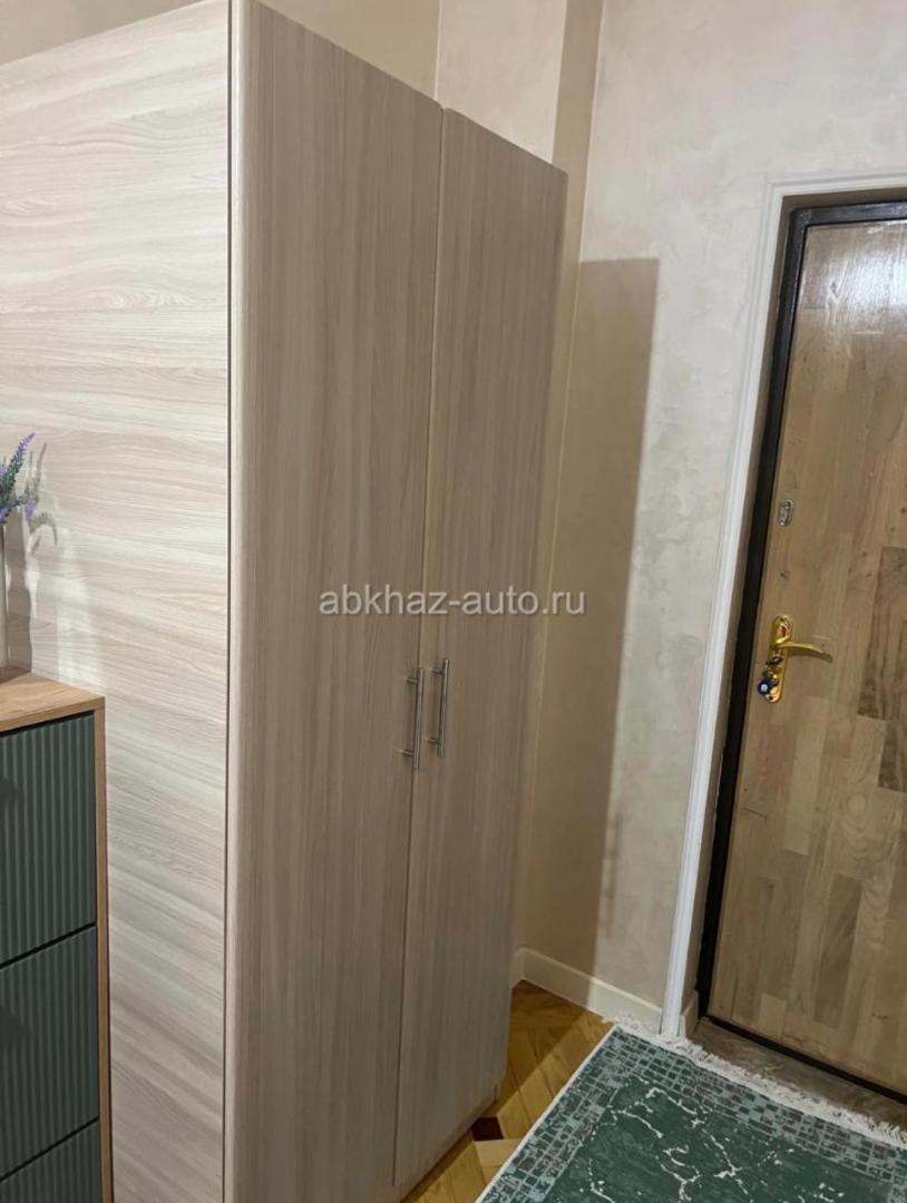 Шкаф
