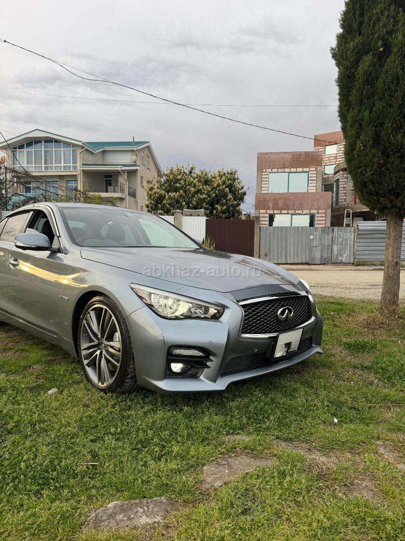 Nissan Skyline