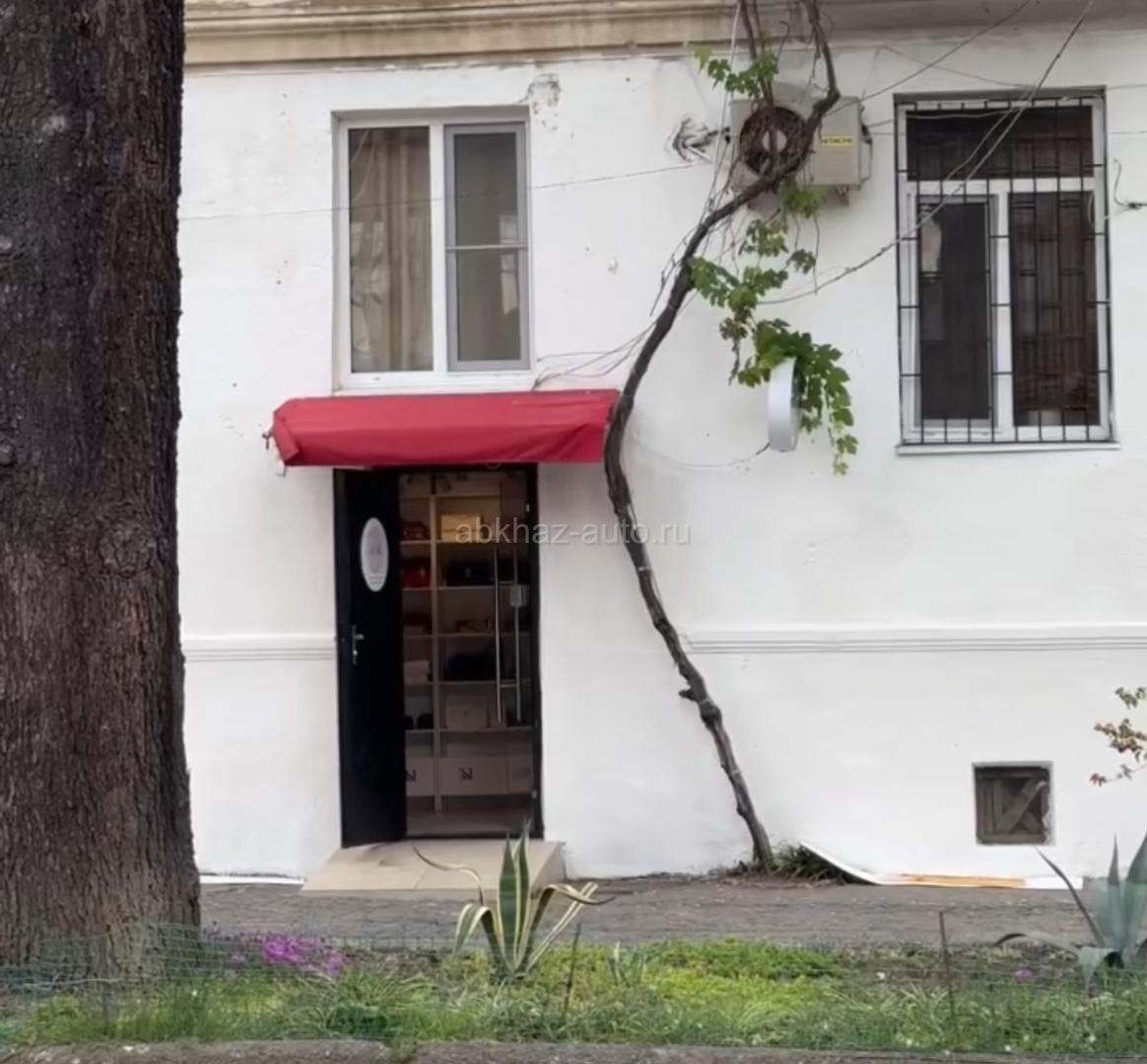 Сдается помещение в центре Сухума