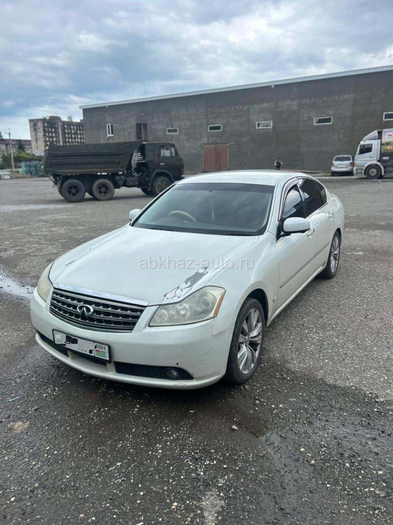 Nissan Fuga