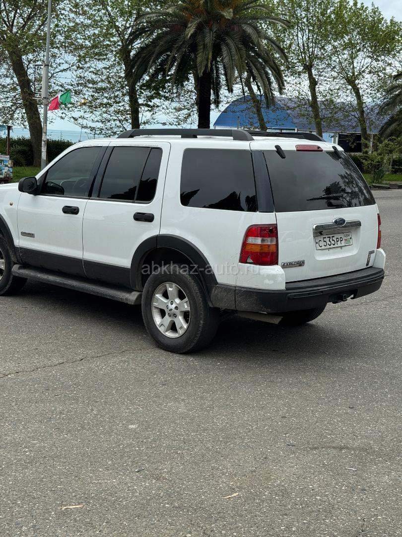 Ford Explorer