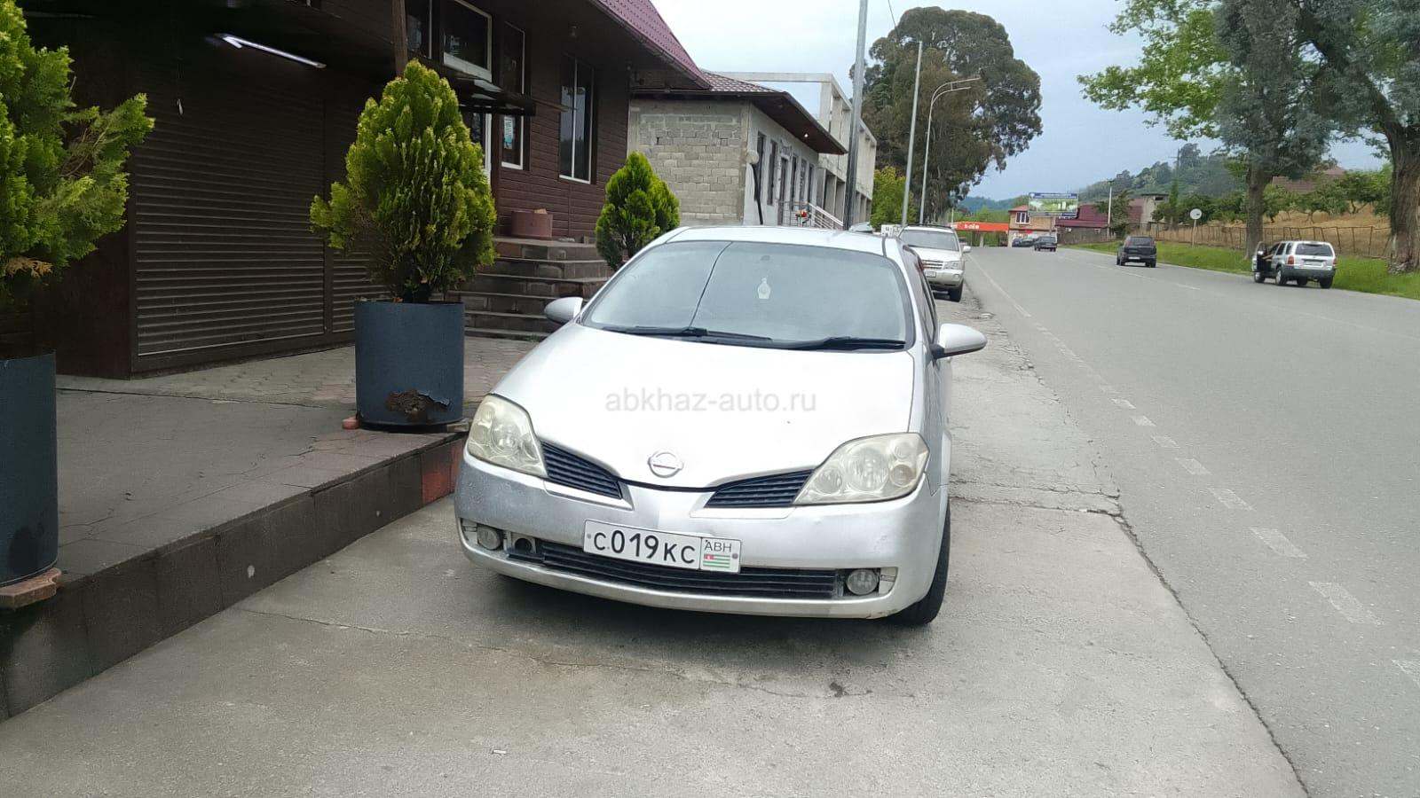 Nissan 100 NX