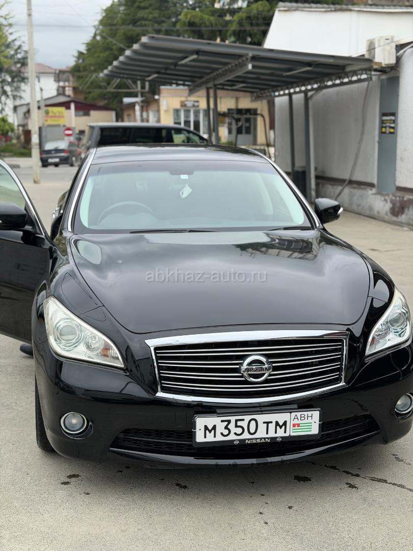 Nissan Fuga