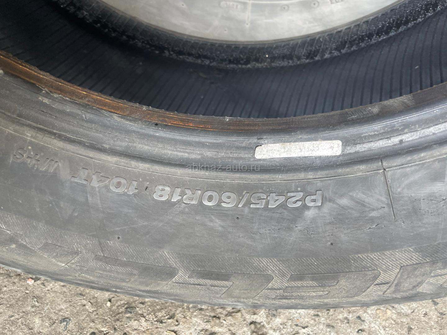 245/60 R18