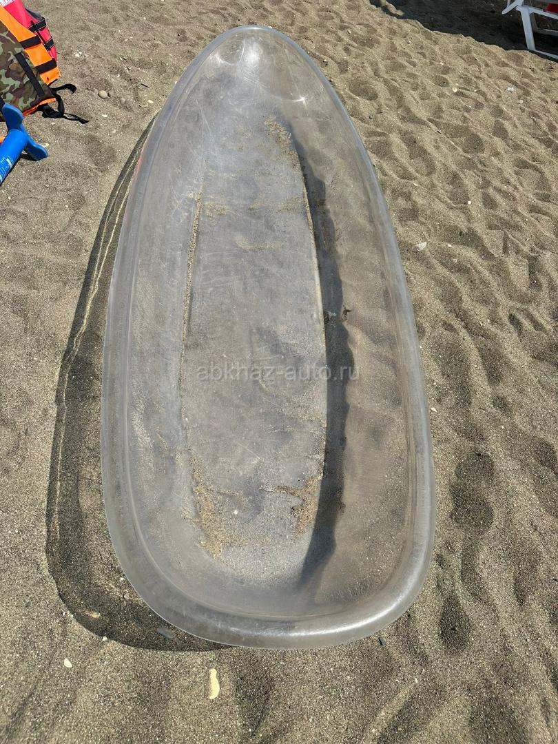 Каяк прозрачный