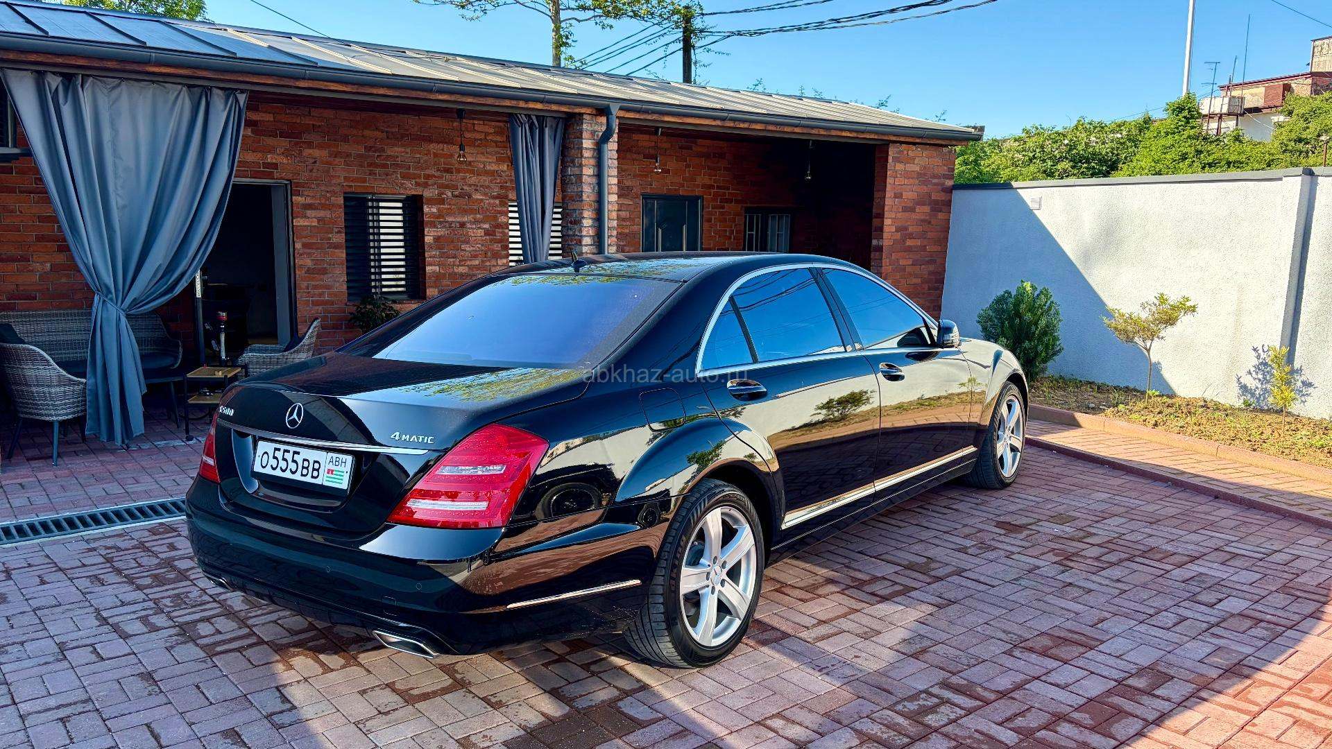 Mercedes-Benz S-Класс