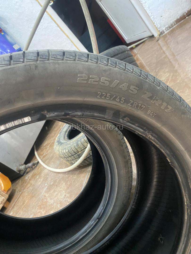225/45 р 17