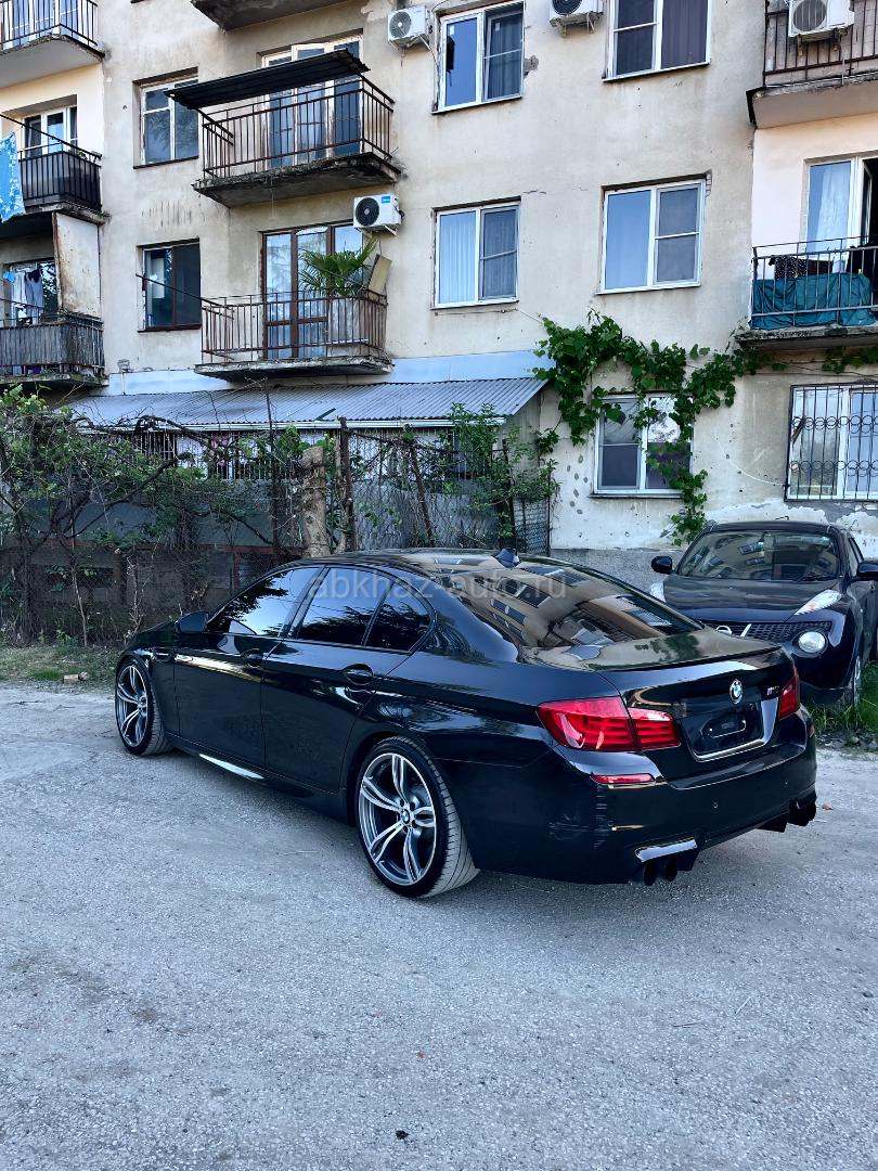 BMW M5
