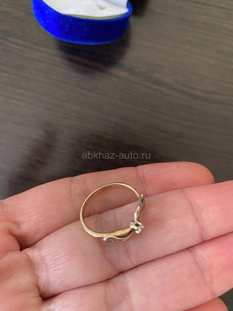 Кольцо золотое