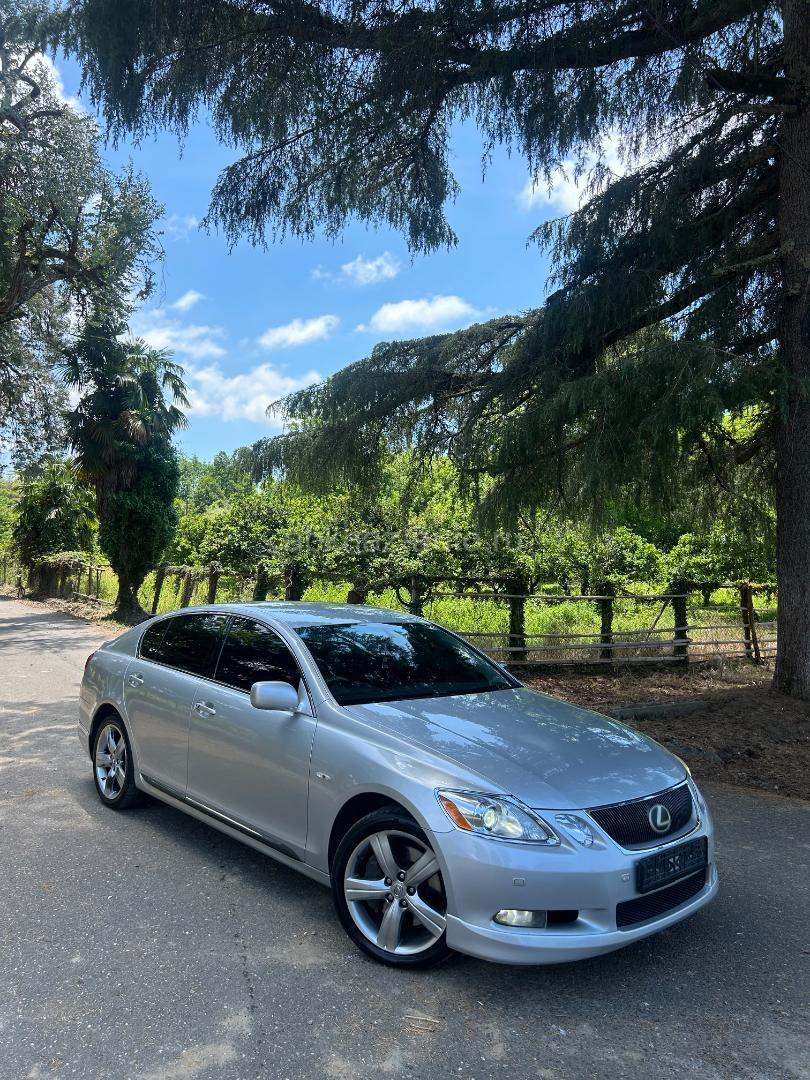 Lexus