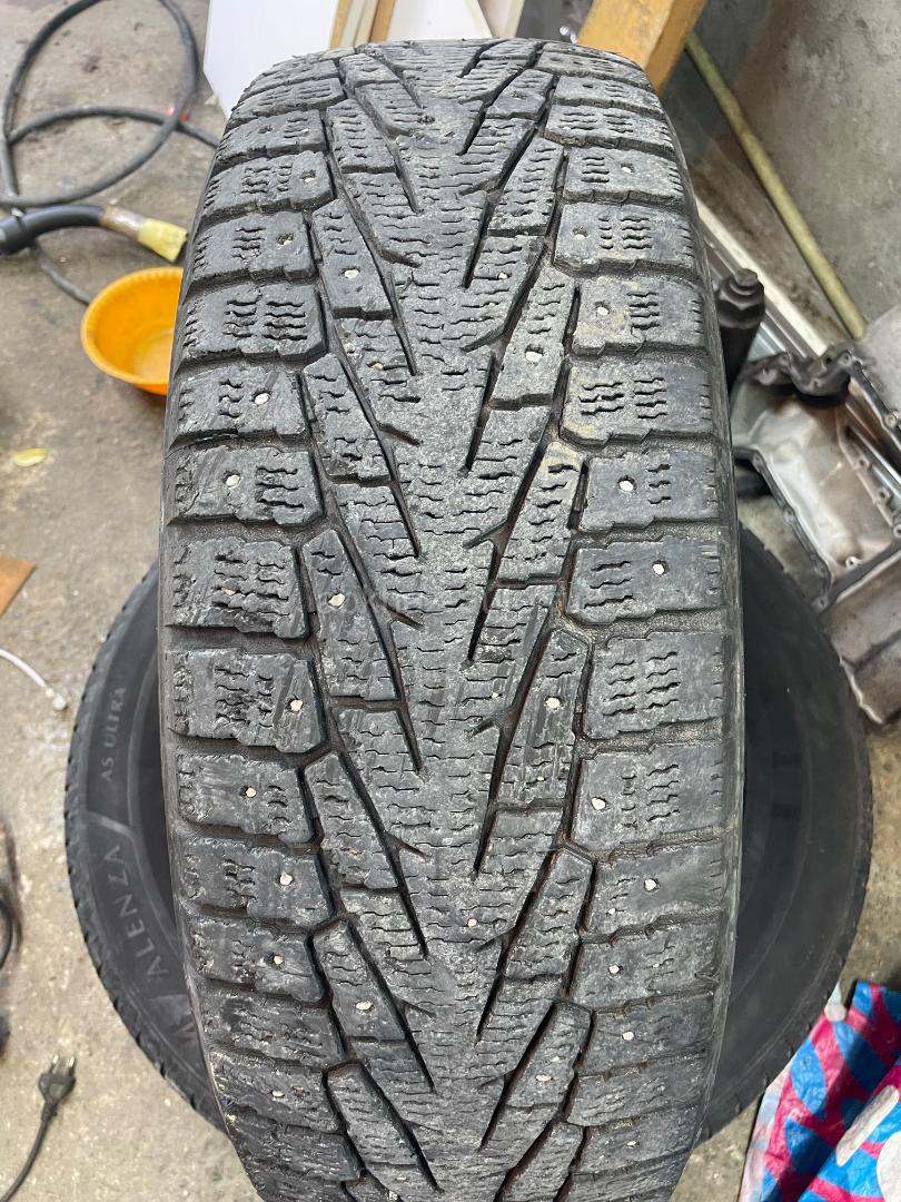 R17 225/65