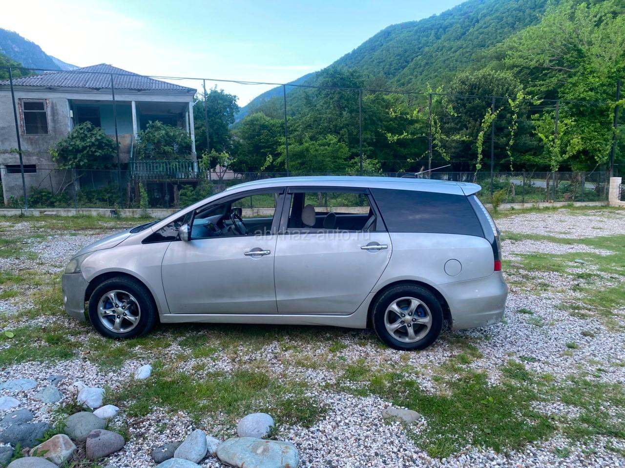 Mitsubishi Grandis