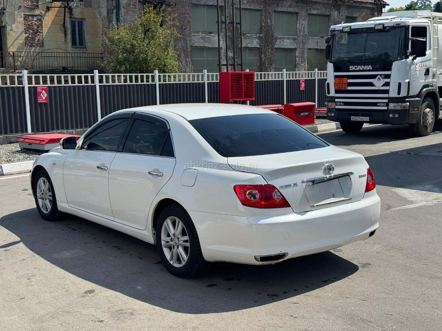 Toyota Mark X