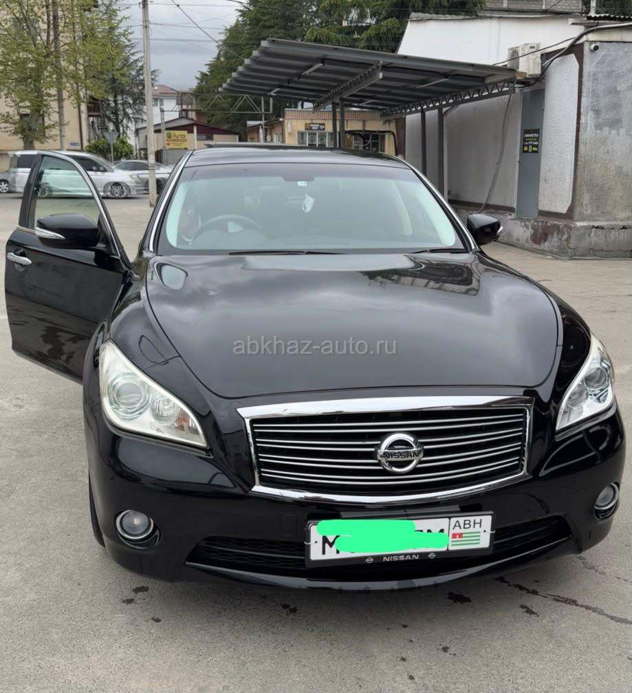 Nissan Fuga
