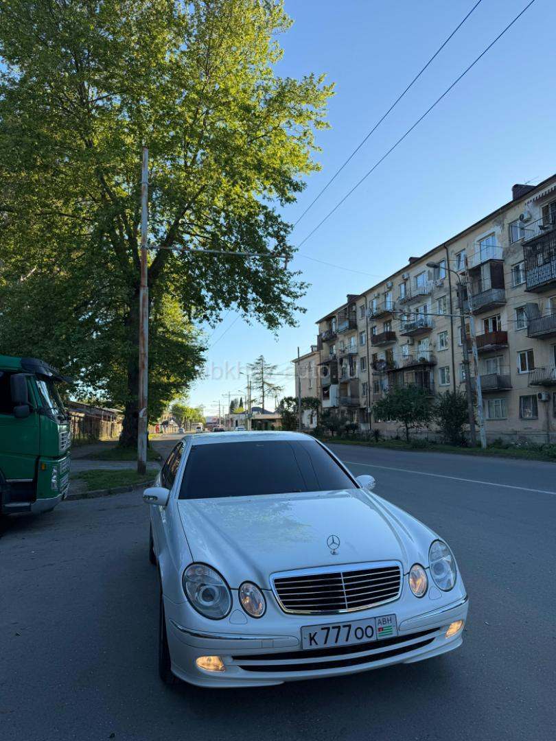 Mercedes-Benz E-Класс