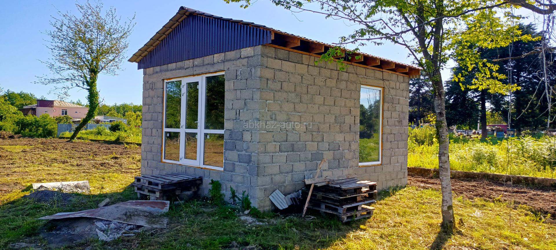 Дом с участком 22 сотки в селе Кындык до моря 700 м , до источника 500м