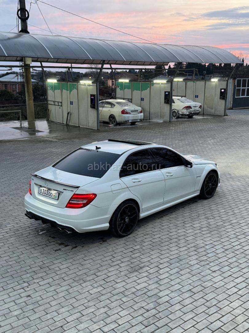 Mercedes-Benz C-Класс