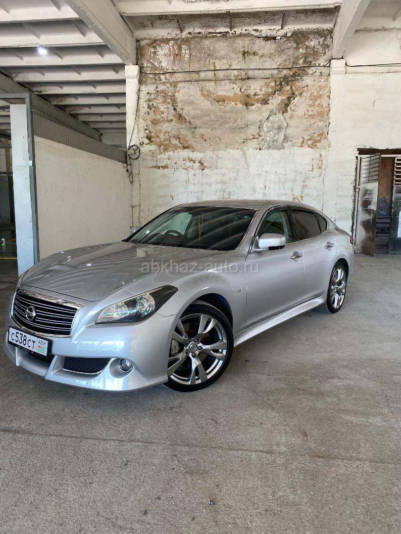 Nissan Fuga