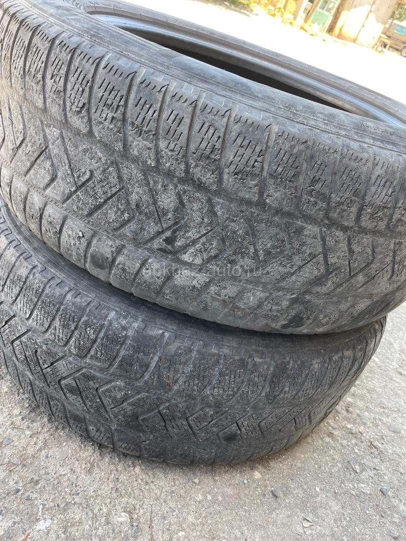 R18 235/60 R18