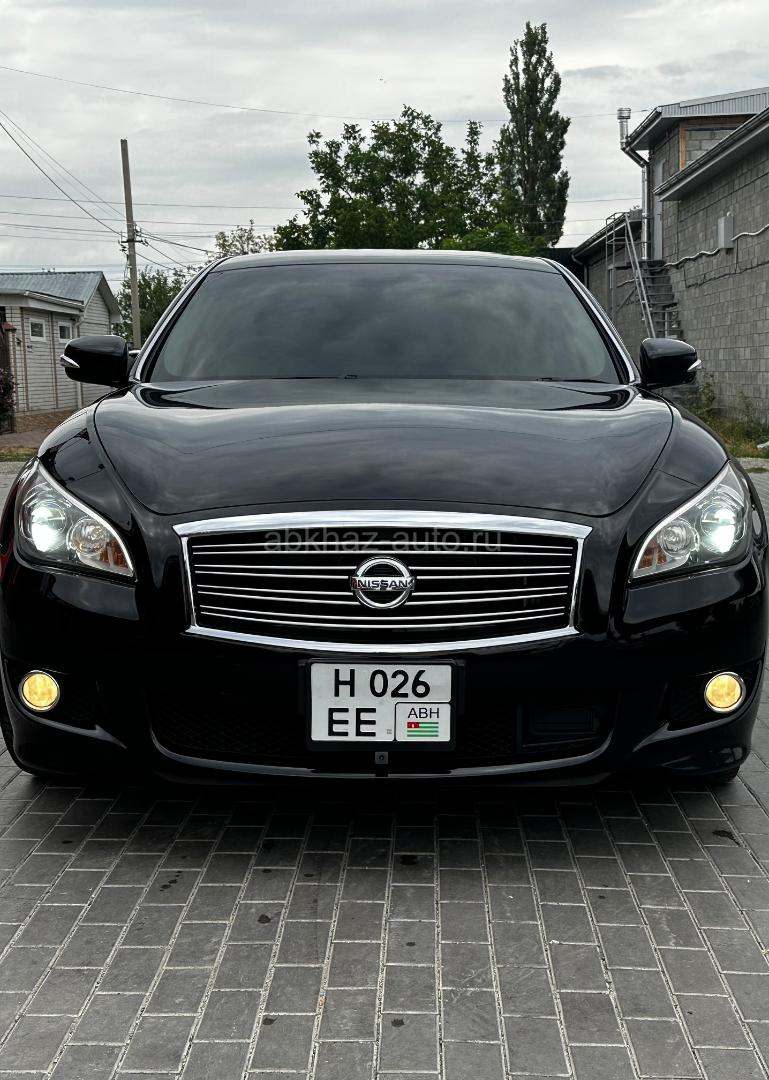 Nissan fuga