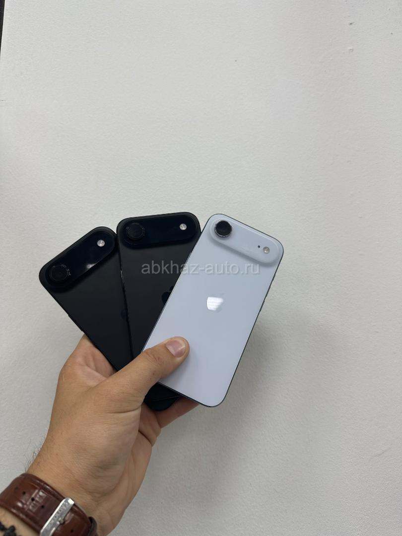 iPhone 17 Air 256 g 🔋100%