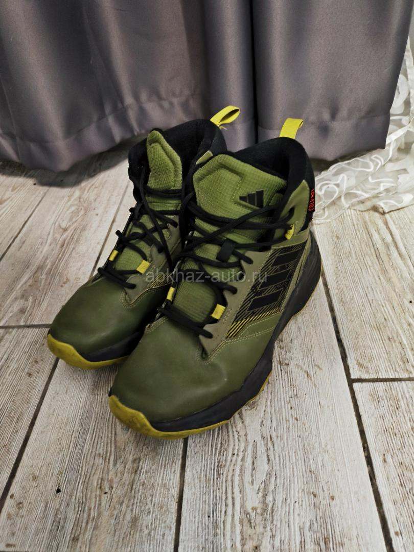 Ботинки Adidas оригинал 41-42
