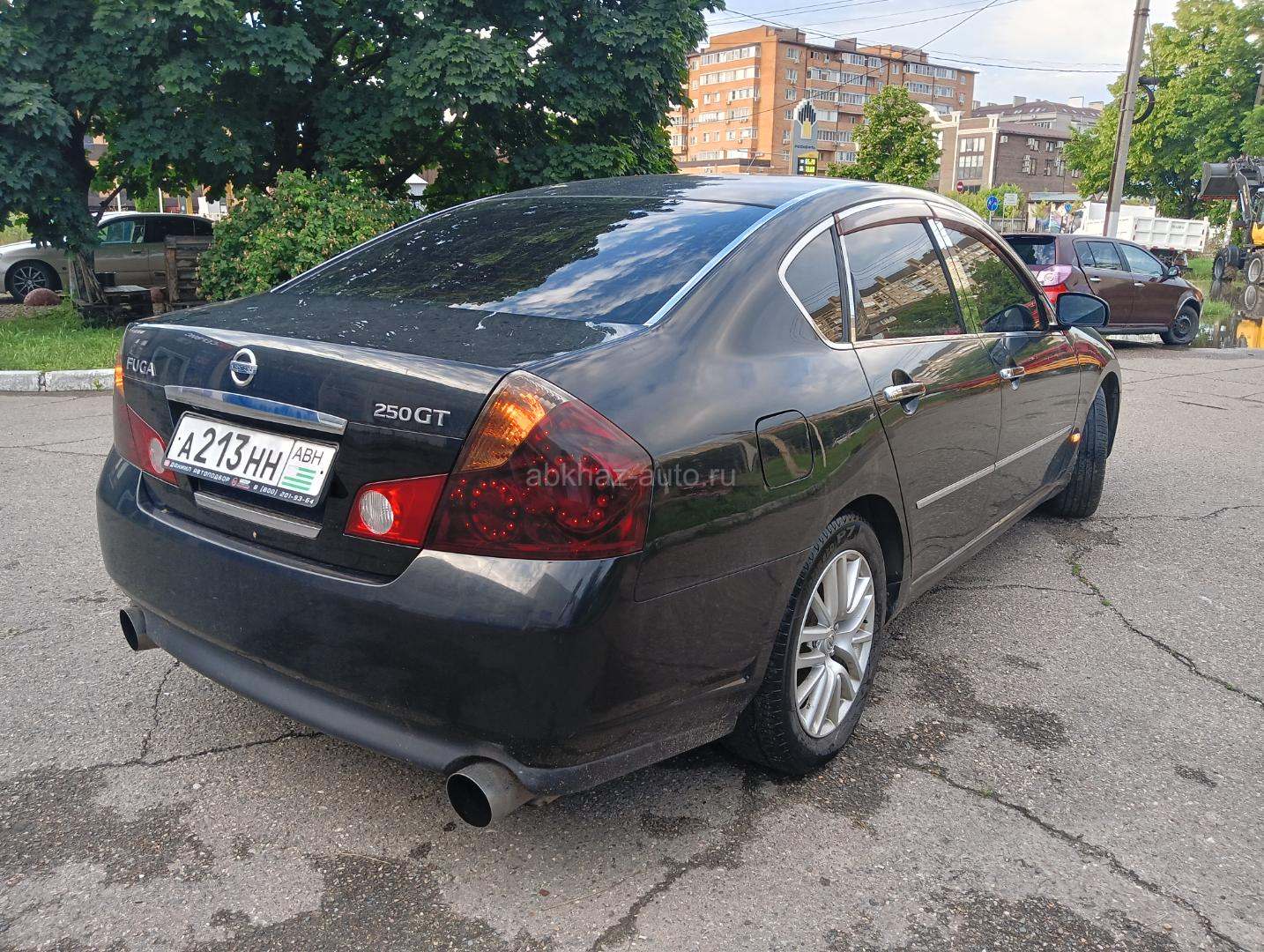 Nissan Fuga