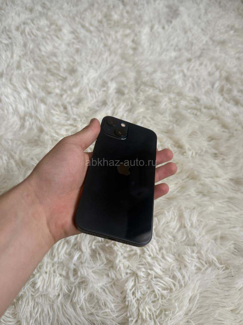 iPhone 13