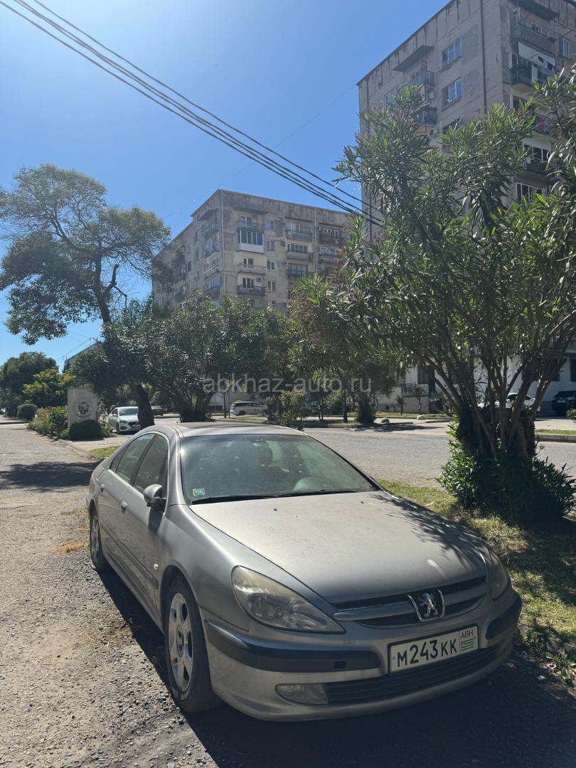 Peugeot 607