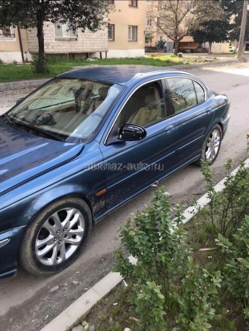 Jaguar X-Type