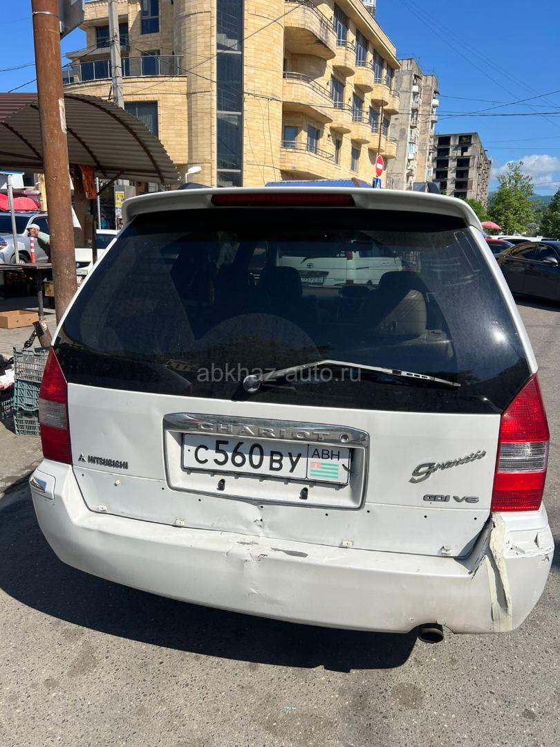 Mitsubishi Chariot