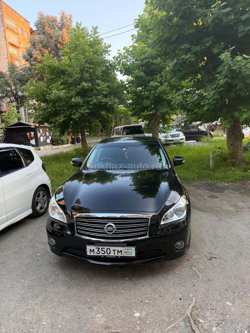 Nissan Fuga
