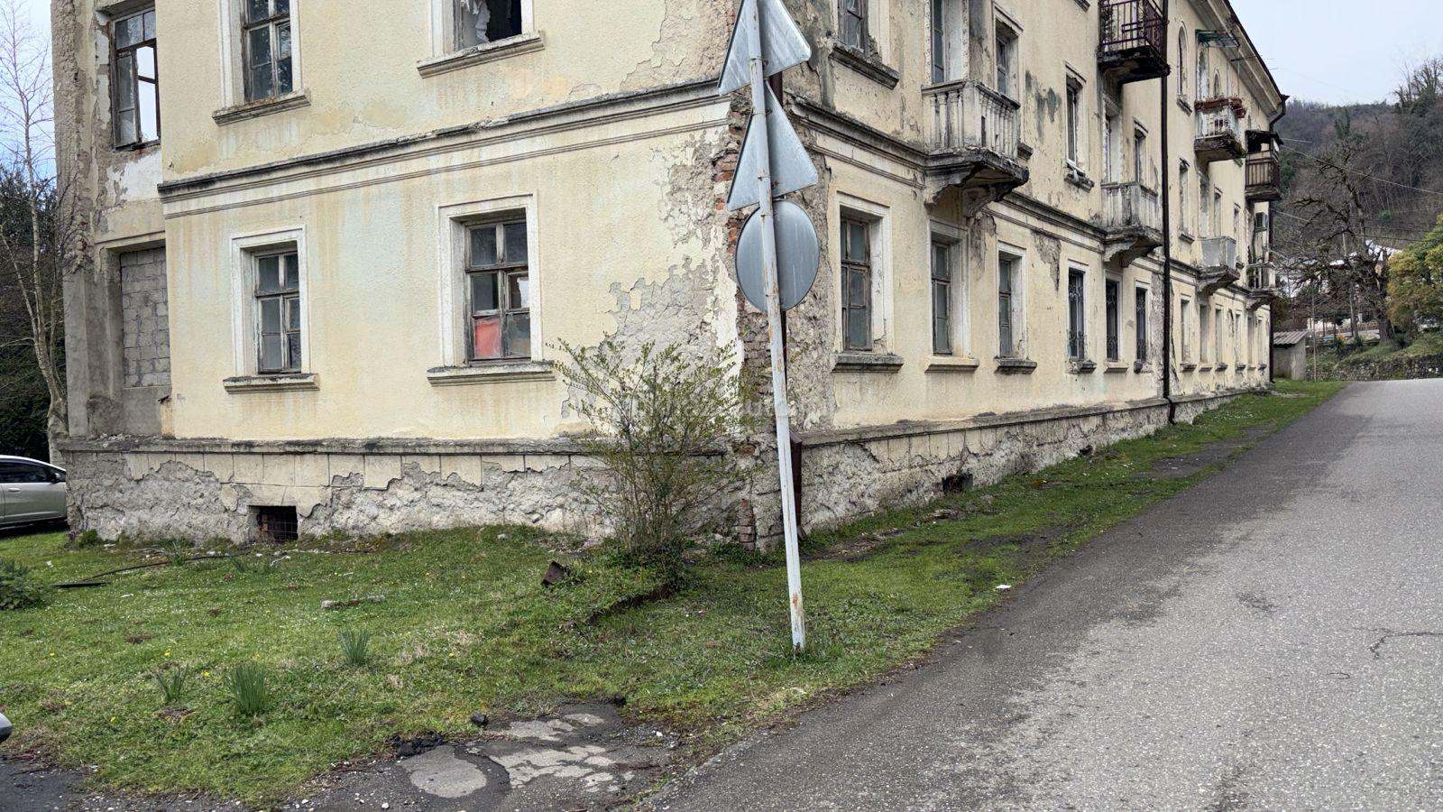 Продается 3 комнатная квартира