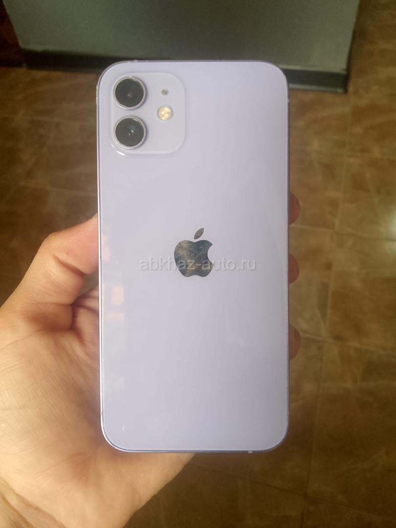 iPhone 12