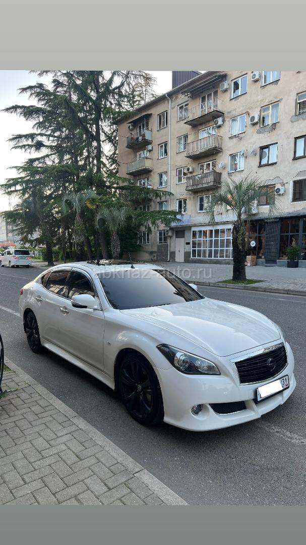Nissan Fuga