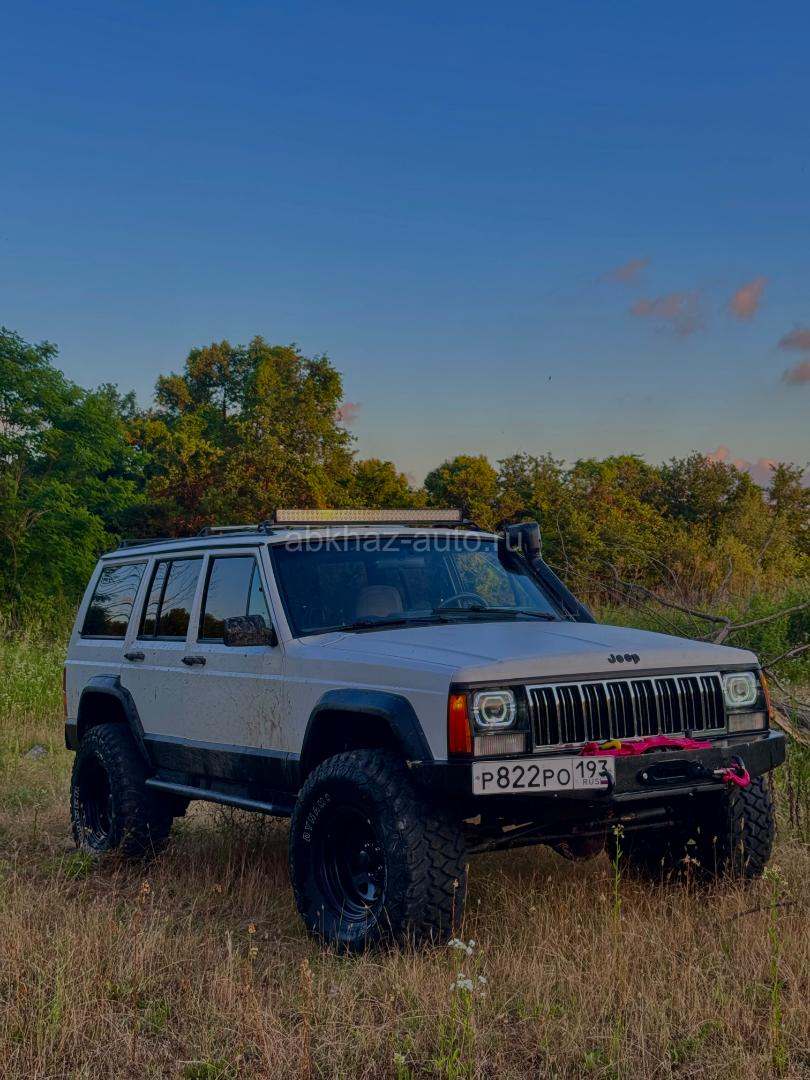 Jeep Cherokee