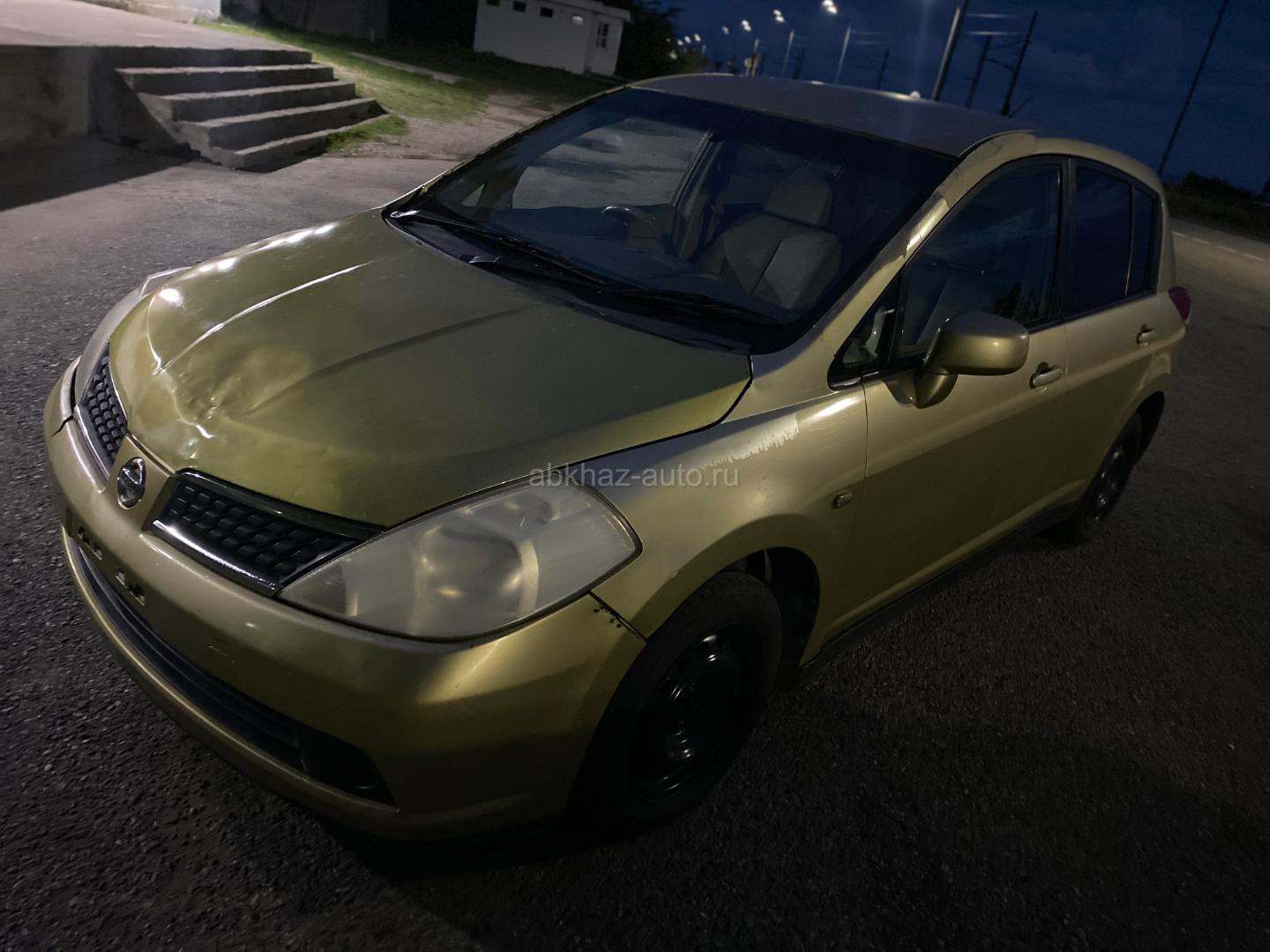 Nissan Tiida