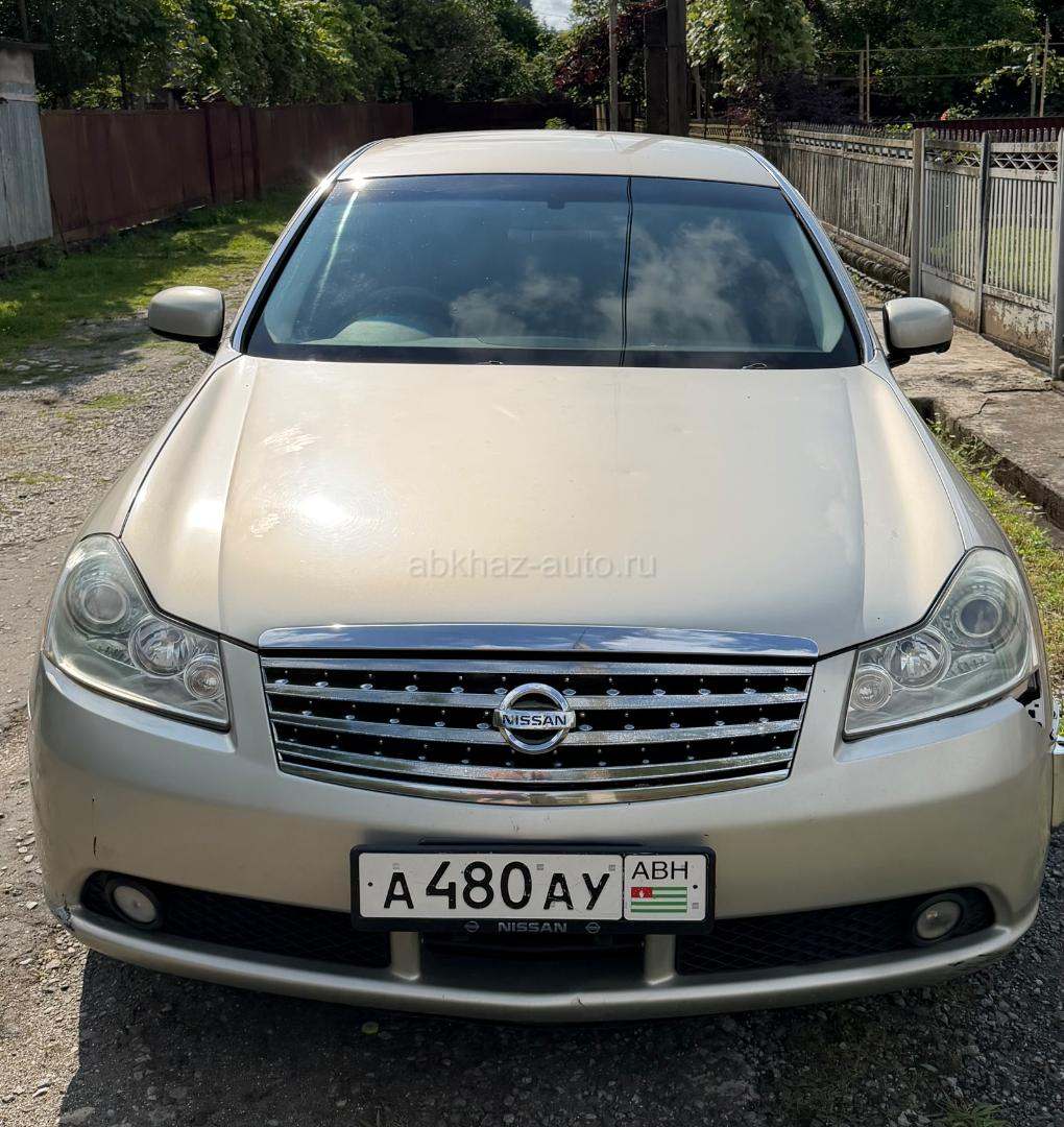 Nissan fuga