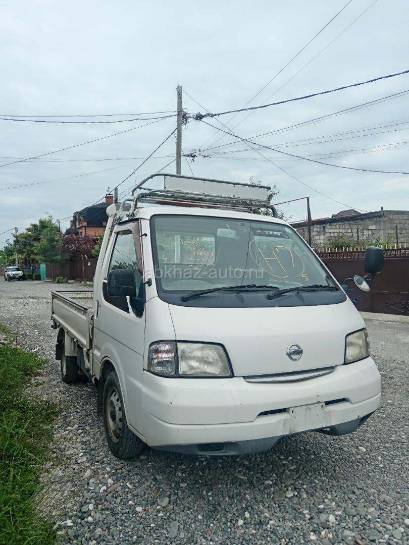 Nissan 100 NX