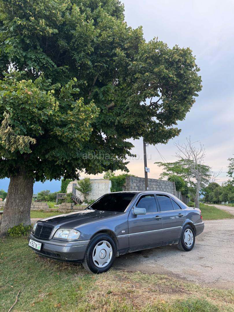 Mercedes-Benz C-Класс