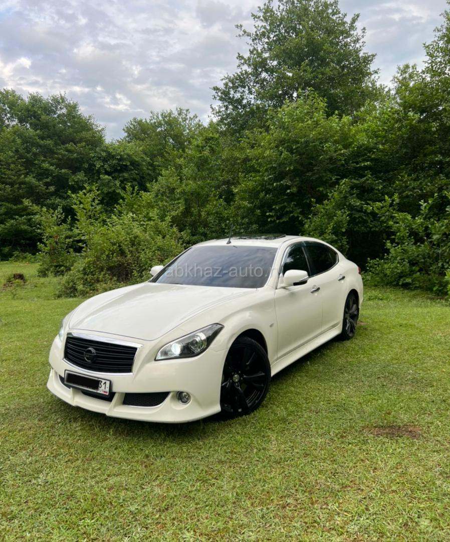 Nissan Fuga