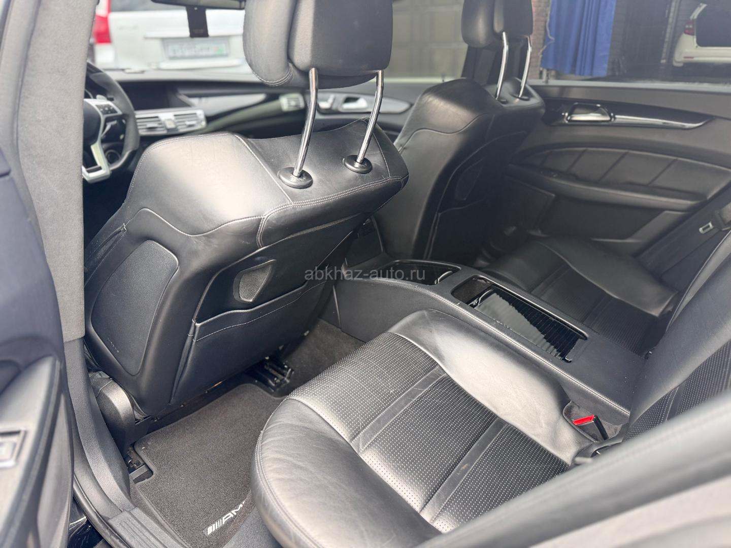 Mercedes-Benz 811