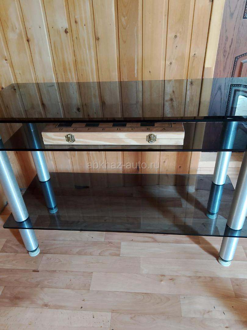 Продается подставка под телевизор