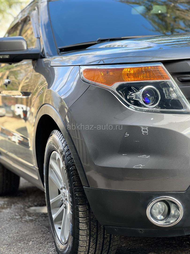 Ford Explorer